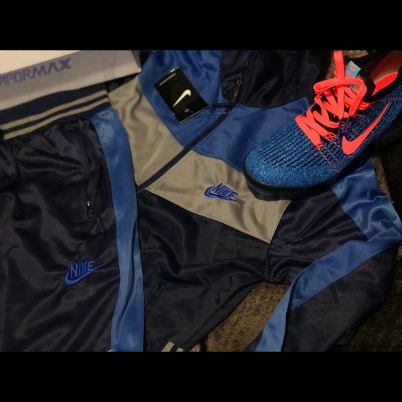 Nike Track Suit and Vapor Max - Picture 5 of 5